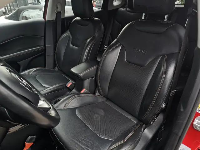 Jeep Compass 1.4 MultiAir Limited 4x4 2018 Benzine 11