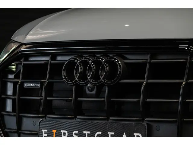 Audi Q8 50 TDI quattro Pro Line S 2023 Diesel 9