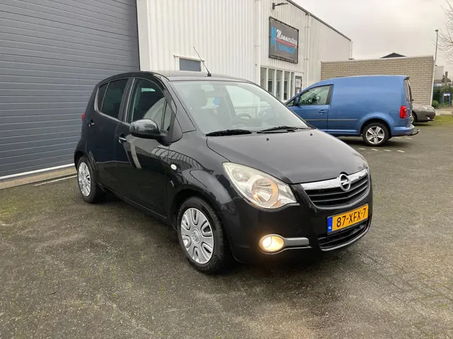 Opel Agila 1.0 Edition Airco 1E Eig. 2012 Benzine 2