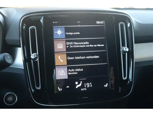Volvo XC40 T4 Momentum 2019 Benzine 18
