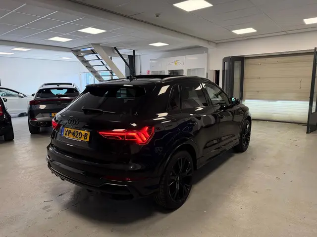Audi Q3 35 TFSI S Line PANO/CARPLAY/AUTOMAAT 2019 Benzine 6