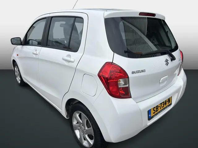 Suzuki Celerio 1.0 Exclusive 2018 Benzine 4