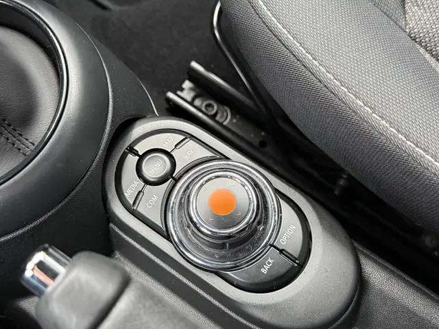 MINI One Mini 1.5 2018 Benzine 24