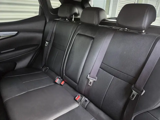 Nissan QASHQAI 1.2 Tekna 2015 Benzine 6