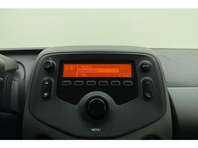 Peugeot 108 1.0 e-VTi Active 2019 Benzine 21