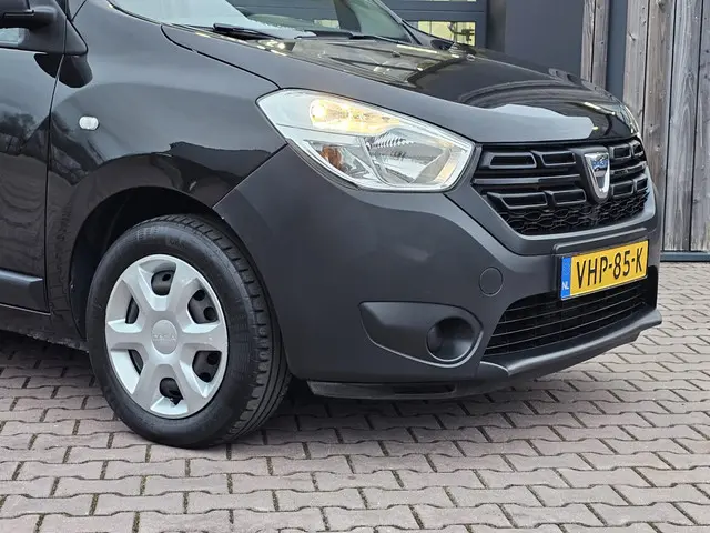 Dacia Dokker 1.5 Blue dCi 75 Essential 2020 Diesel 31