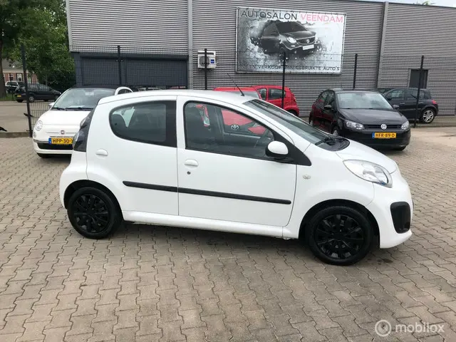 Citroën C1 1.0 5DRS LED AIRCO NAVI ELL PAKK 2013 Benzine