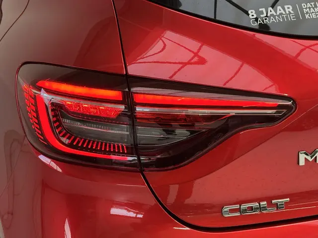 Mitsubishi Colt 1.0T MT First Edition 2024 Benzine 15