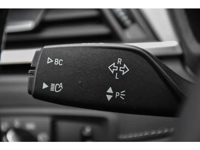 BMW X2 sDrive20i High Executive 2018 Benzine 30