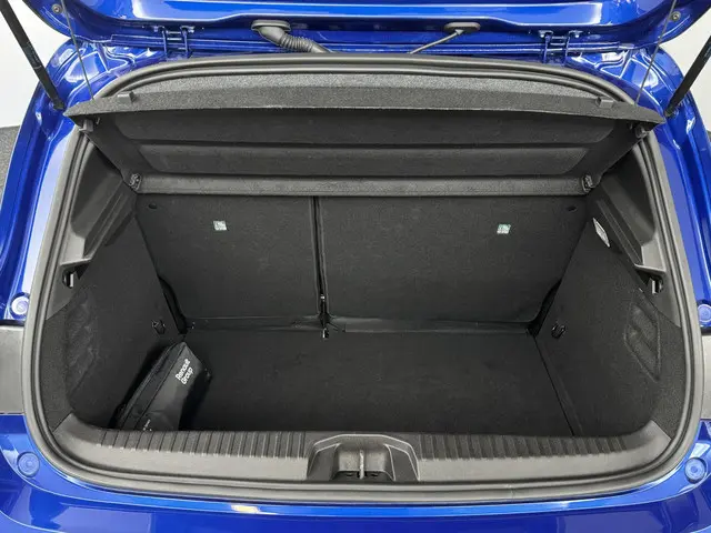 Renault Clio 1.0 TCe 90 Techno 2024 Benzine 9