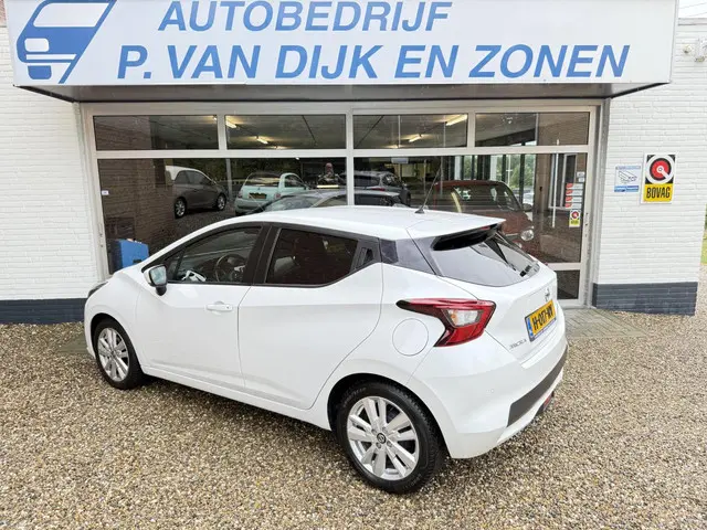 Nissan Micra 2