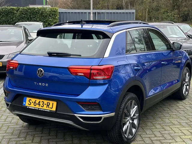 Volkswagen T-Roc 1.0 TSi Style Business 2021 Benzine 3