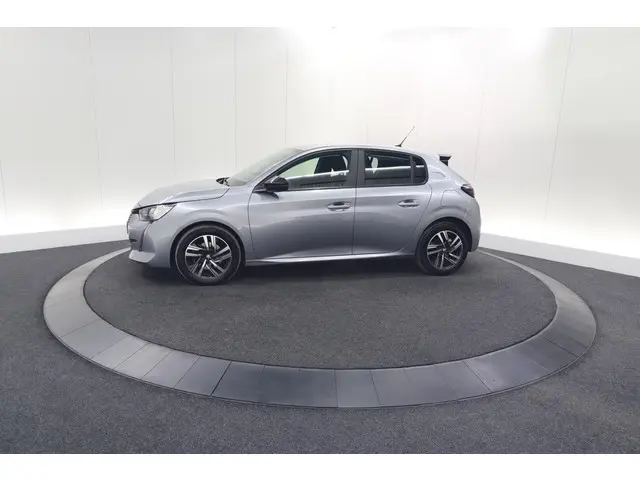 Peugeot 208 PureTech 100 EAT8 Active Pack 2023 Benzine 67