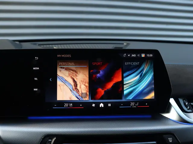 BMW X2 sDrive20i 2026 Benzine 24