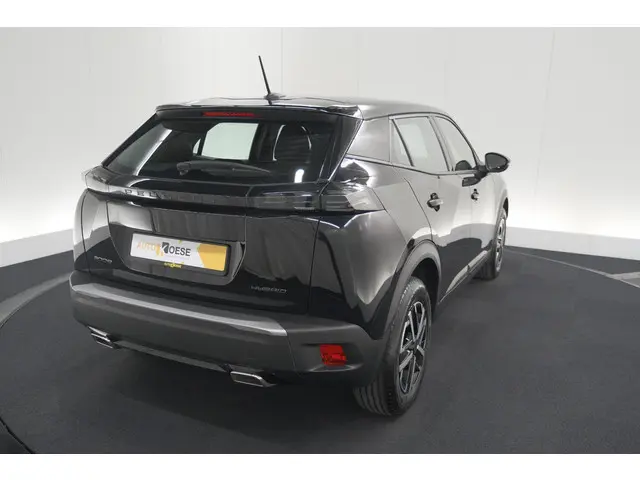 Peugeot 2008 1.2 Hybrid 136 Style 2025 Hybride Benzine 52