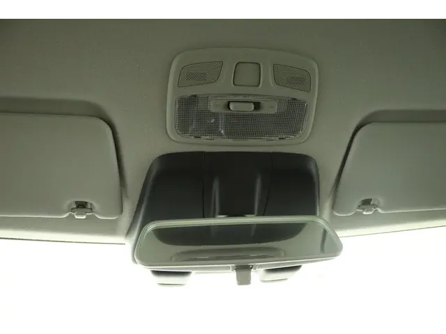 Suzuki Ignis 1.2 Smart Hybrid Style 2022 Benzine 33