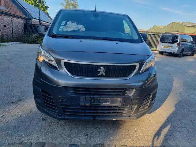 Peugeot Expert 2.0 HDI 90KW Navi 2019 Diesel 9