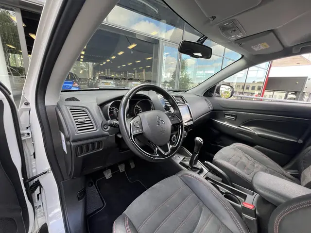 Mitsubishi ASX 1.6 Cleartec Connect Pro+ 2019 Benzine 29