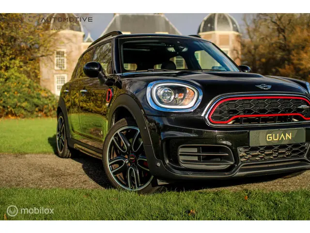 MINI Countryman 2.0 John Cooper Works ALL4 | 2018 Benzine 9