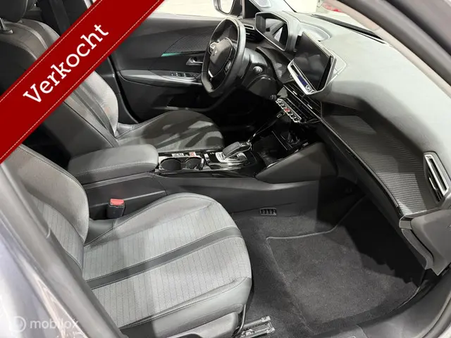 Peugeot e-2008 EV GT 50 kWh Navi 2021 Elektrisch 12