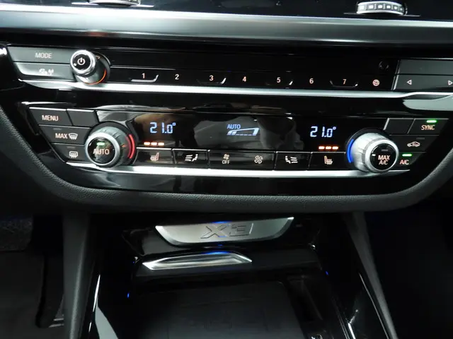 BMW X3 xDrive30e 2020 Hybride Benzine 13