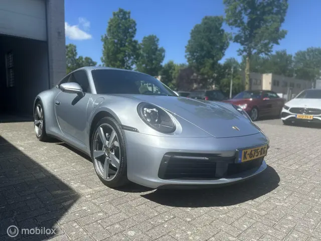 Porsche 911 3.0 Carrera 2021 Benzine 4