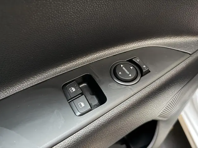 Kia Rio 1.2 CVVT ComfortLine 2023 Benzine 10