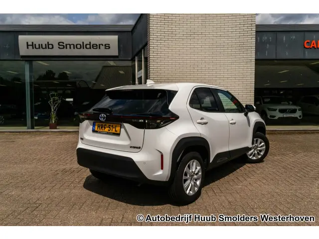 Toyota Yaris Cross 1.5 Hybrid Active 2024 Hybride Benzine 2