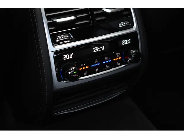 BMW 7 Serie M760Li xDrive 2019 Benzine 13