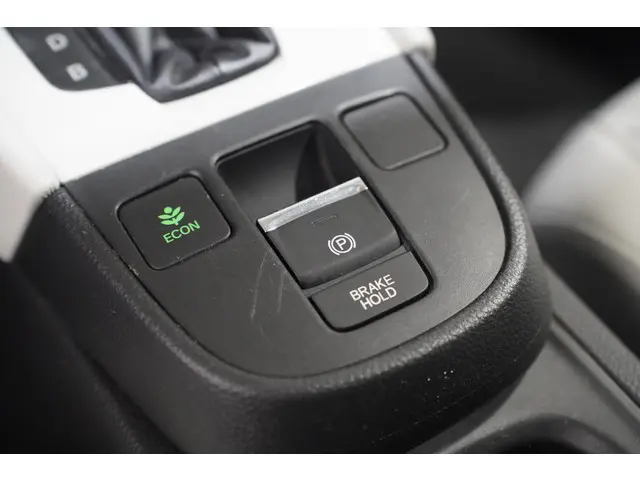 Honda Jazz 1.5 e:HEV Executive 2020 Hybride Benzine 36