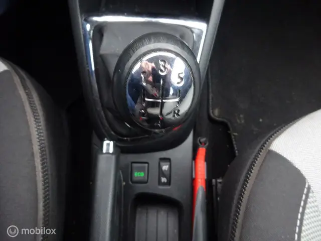 Renault Captur 0.9 TCe Dynamique Keyless!! 2013 Benzine 16