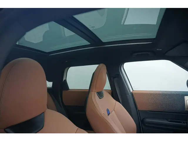 MINI Countryman Mini E Favoured 2024 Elektrisch 8