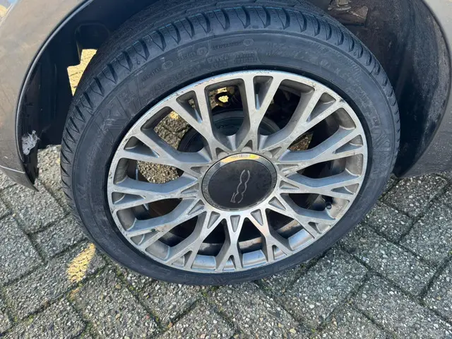 Fiat 500C 1.2 Lounge 2017 Benzine 15