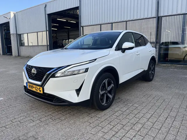 Nissan QASHQAI 1.3 MHEV Business Design 2023 Benzine 56