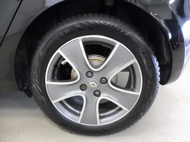 Renault Clio 0.9 TCe ECO Night&Day 2016 Benzine 23