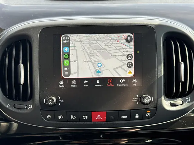 Fiat 500L 0.9 TwinAir CityCross 2019 Benzine 44