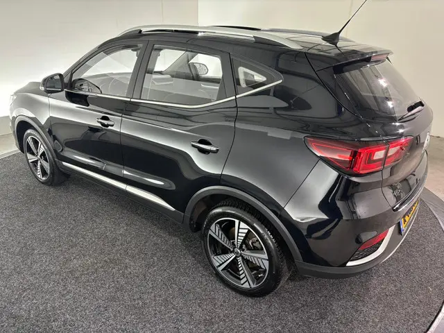 MG ZS EV MG Luxury 45 kWh 2021 Elektrisch 28