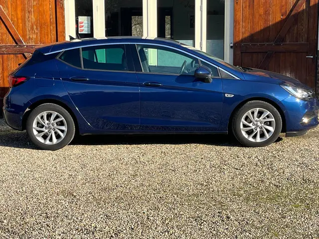 Opel Astra 1.2 Elegance MET NIEUWE MOTOR 2020 Benzine 6