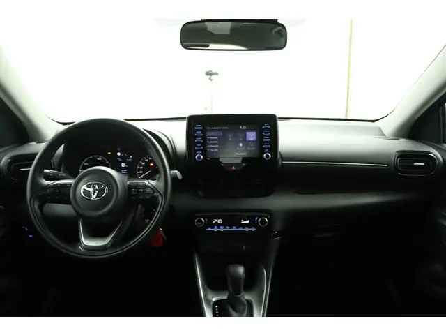 Toyota Yaris 1.5 Hybrid Active 2023 Hybride Benzine 66