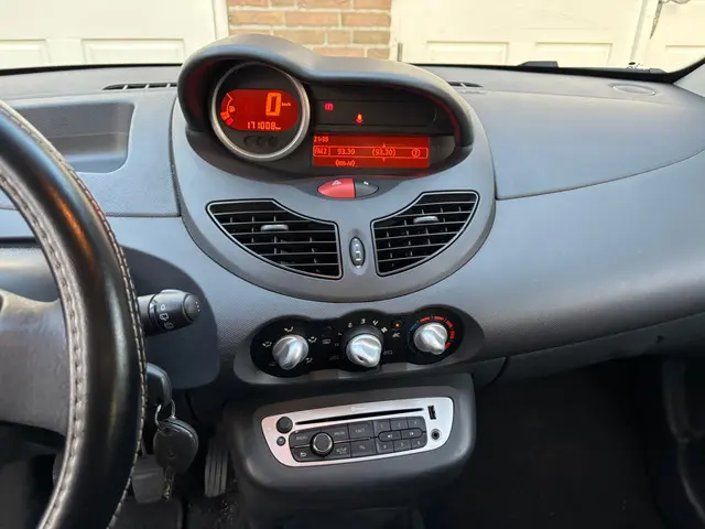 Renault Twingo 1.2 16V Collection 2012 Benzine 7