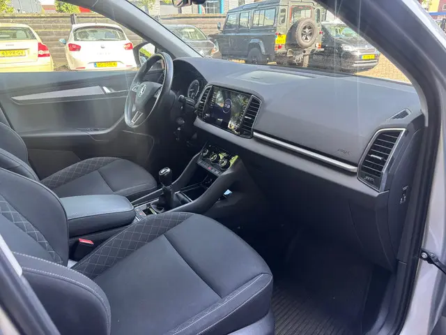 Škoda Karoq 1.0 TSI Style 2018 Benzine 5