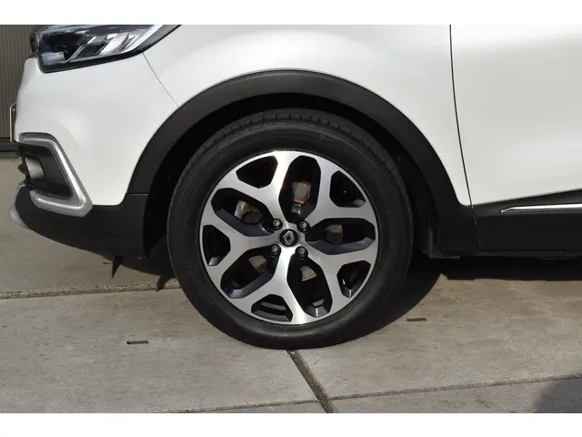 Renault Captur TCe 150 EDC Intens 2018 Benzine 10