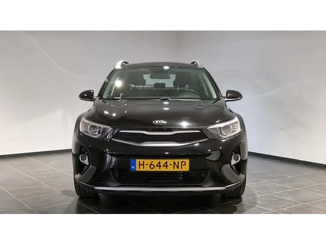 Kia Stonic 1.0 T-GDi DynamicLine 2020 Benzine 2