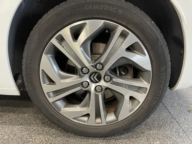 Citroën C4 Picasso 1.2 PureTech Exclusive 2015 Benzine 24