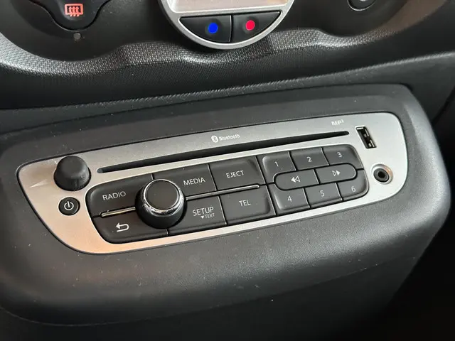 Renault Twingo 1.2 16V Dynamique 2013 Benzine 11