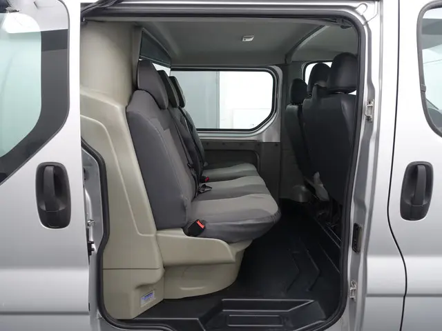 Renault Trafic 2.0 dCi T29 L2 Dynamic- 2012 Diesel 22