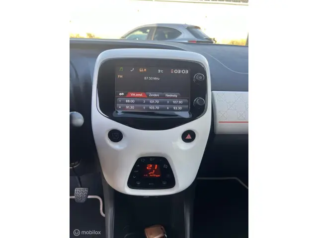 Peugeot 108 1.2 Puretech TOP! Roland Garros 2015 Benzine 19