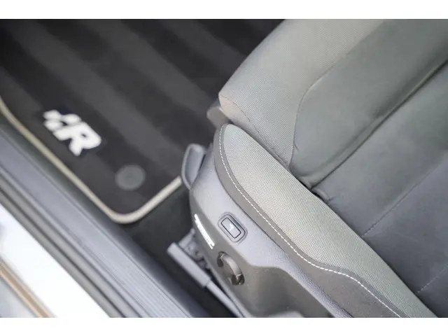 Volkswagen Golf 1.4 TSI Highline 2017 Benzine 15