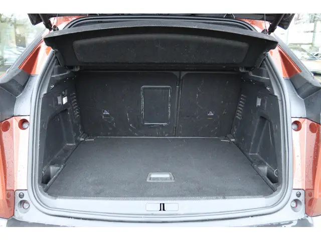 Peugeot 3008 1.2 PT GT LINE 2017 Benzine 15