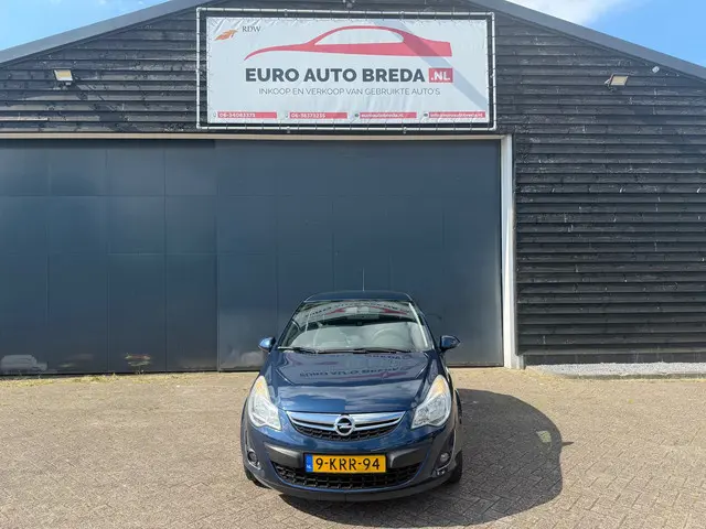 Opel Corsa 1.2-16V Berlin 2013 Benzine